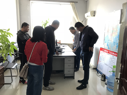 开展执法检查，促进信用建设